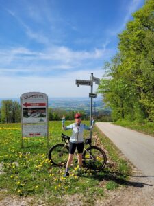 Als Systemische Coach helfe ich Ihnen ihre eigenen Stärken zu entdecken, ihren Selbstwert zu stärken und ihre Kompetenzen zu fördern.